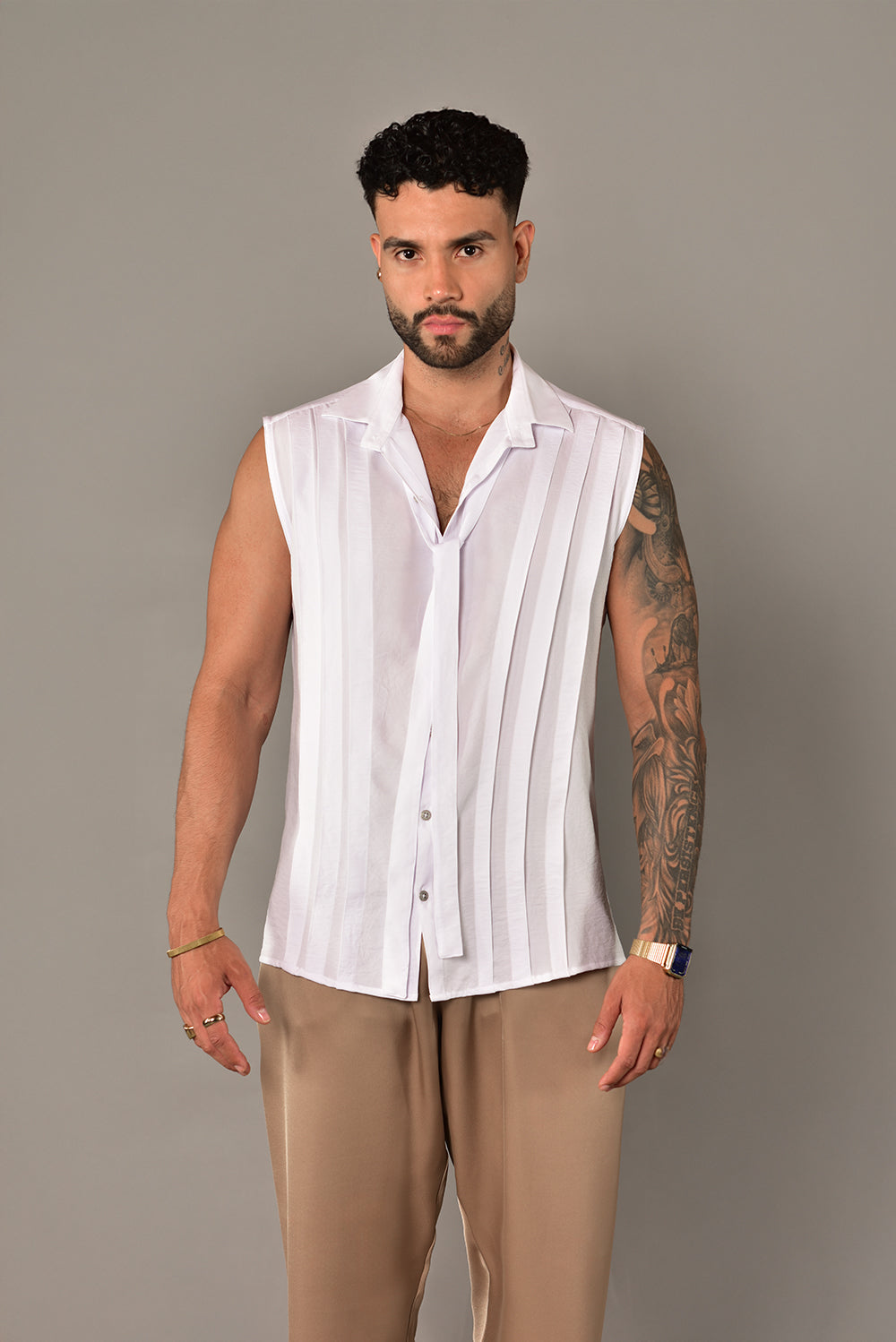 Camisa plisada blanca