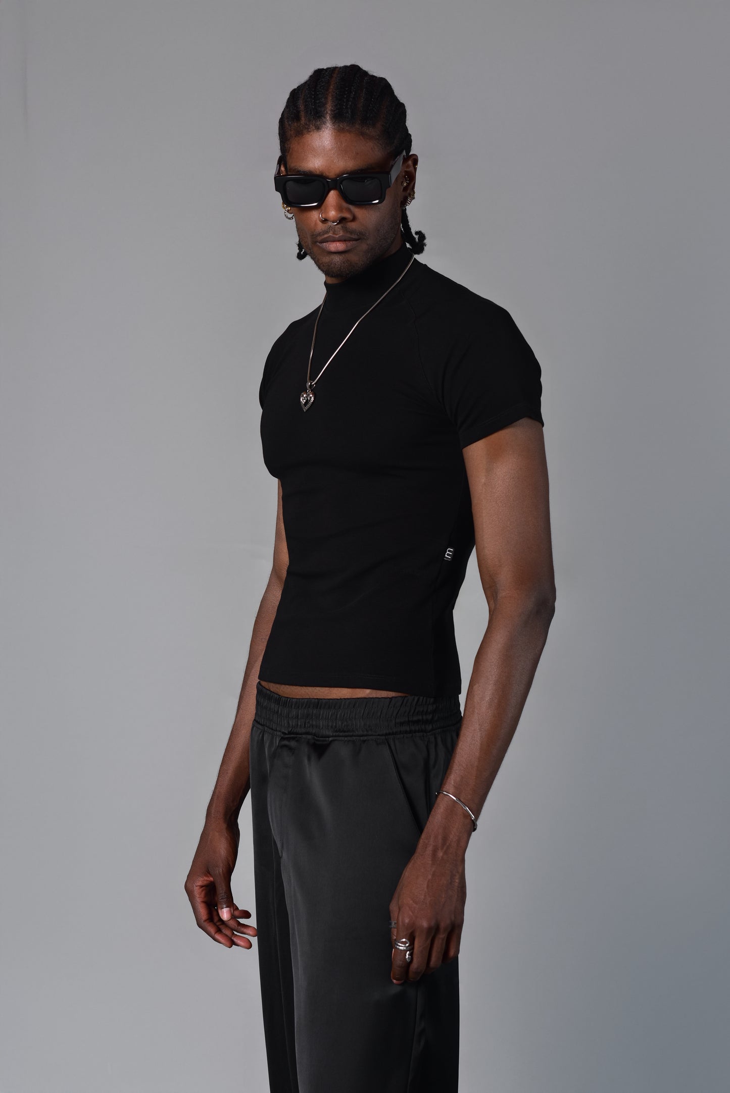Camiseta super slim perkins negra