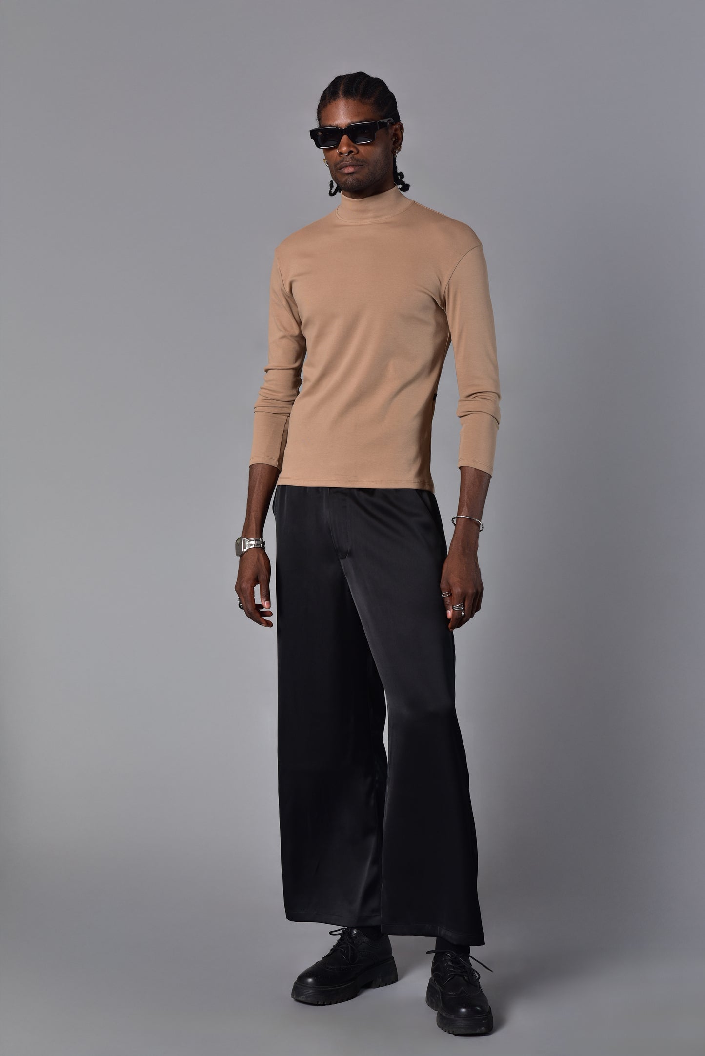 Pantalon wide leg satin negro