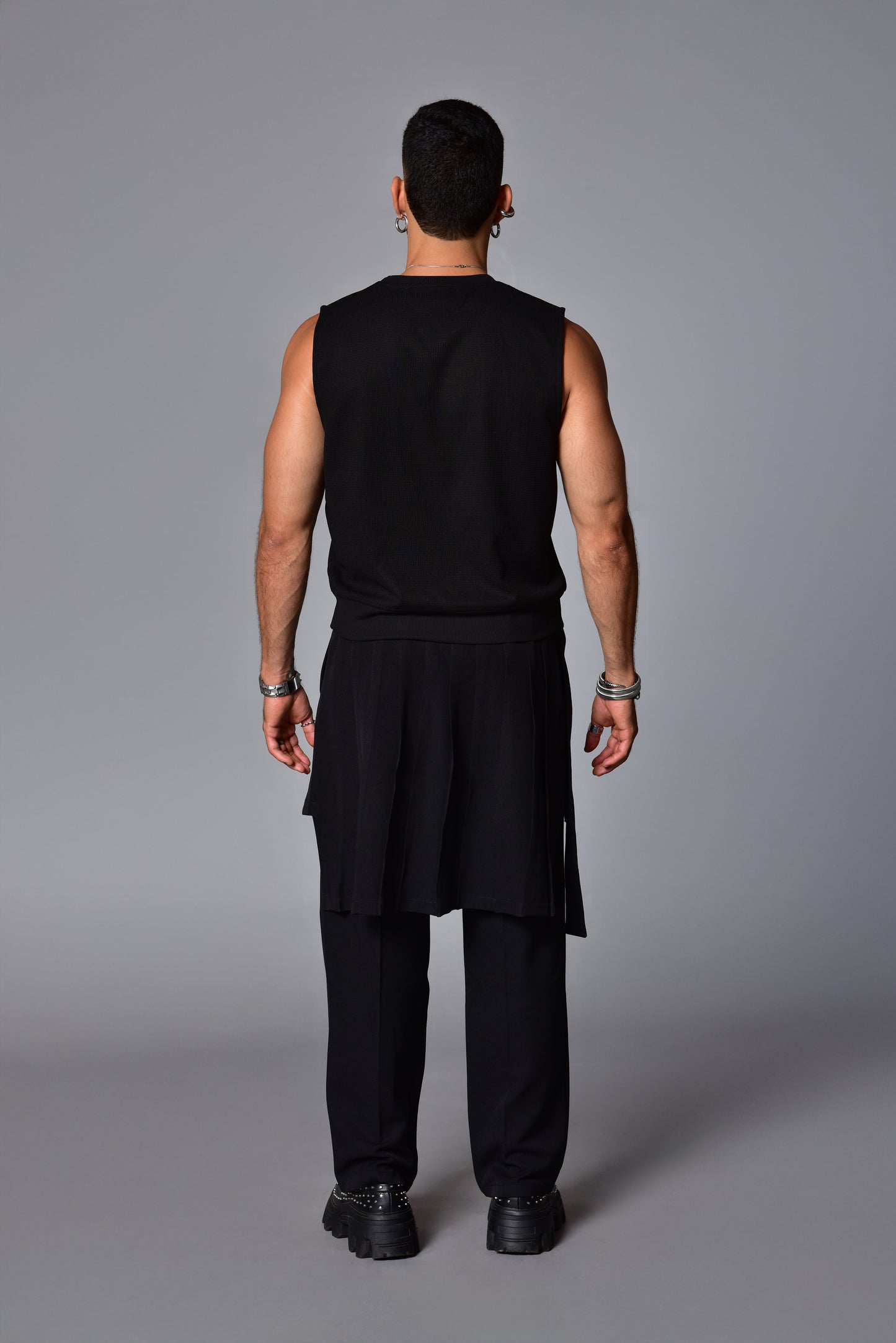 Camiseta crop top negra