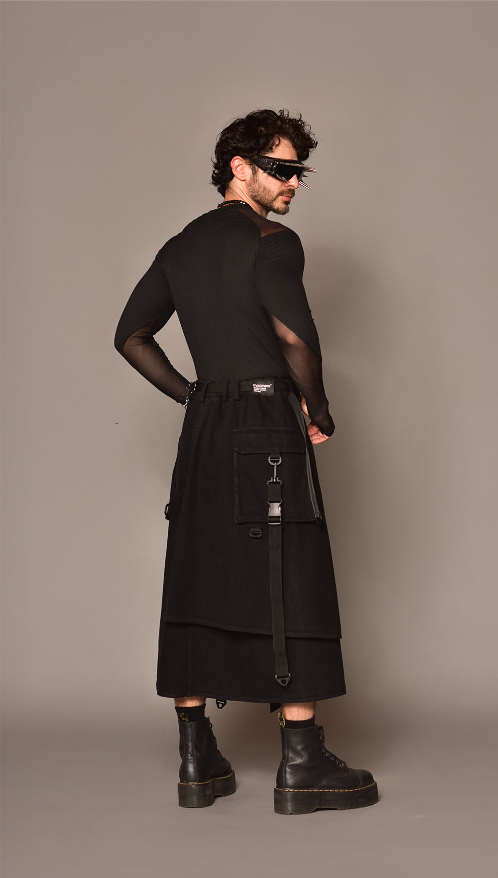 Buso slim fit urban hero transparency