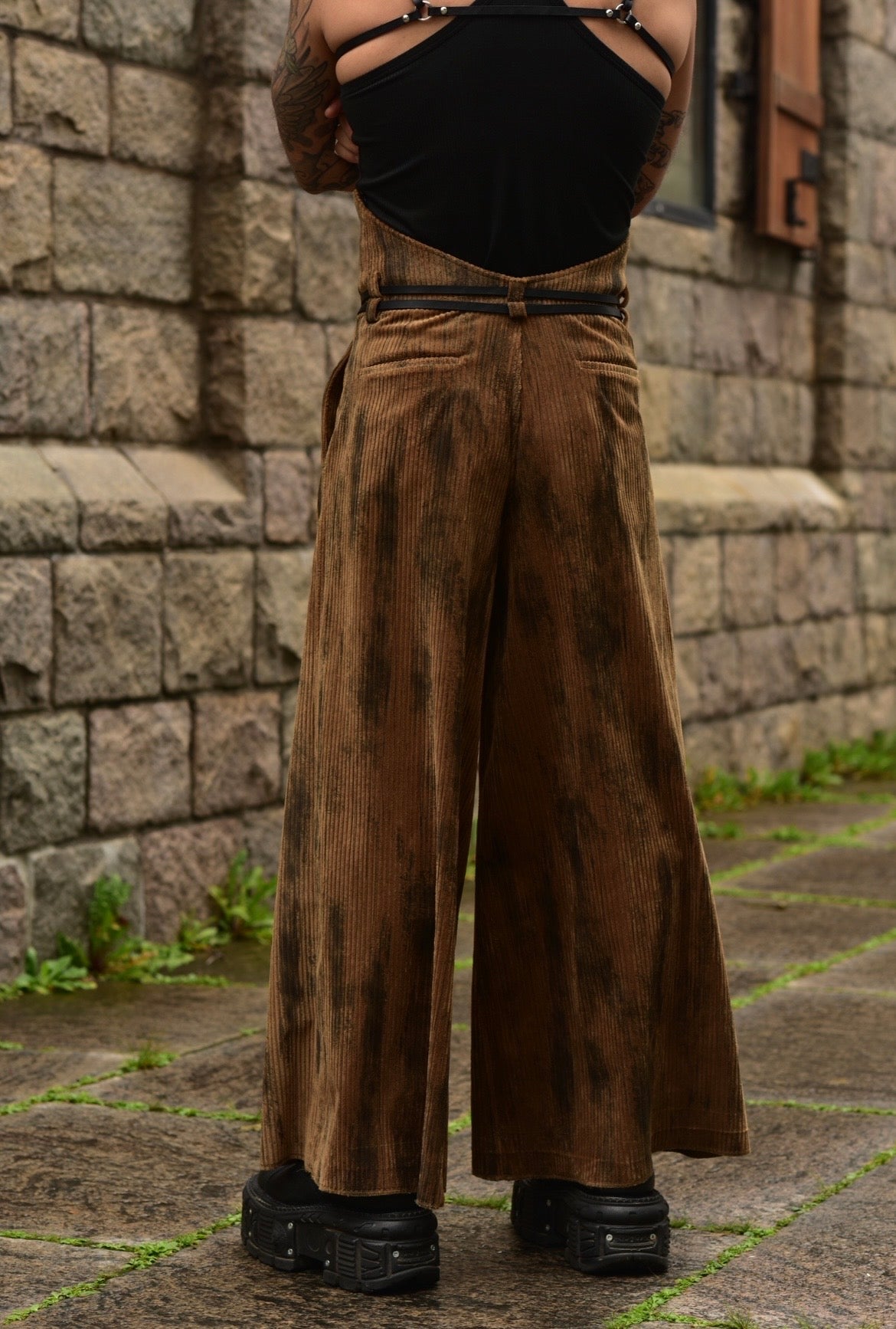 Pantalón devil ultra wide leg