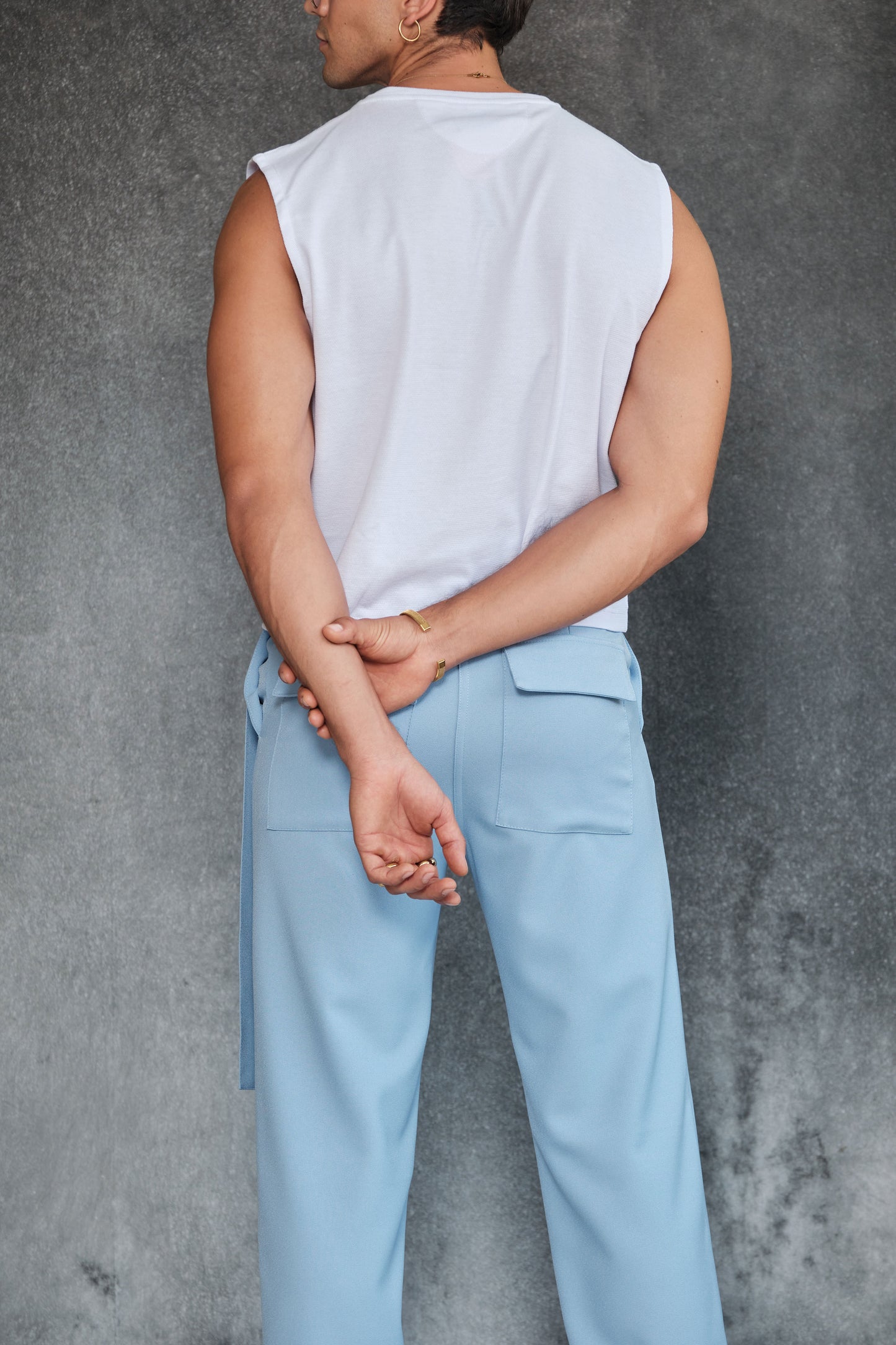 Camiseta sin mangas crop top blanca