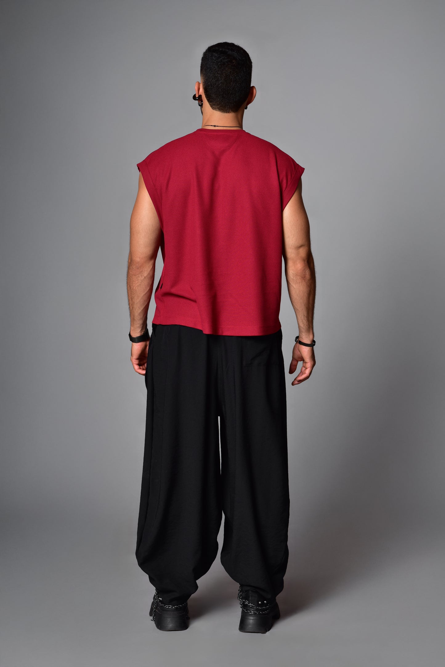 camiseta sleeve triad vinotinto