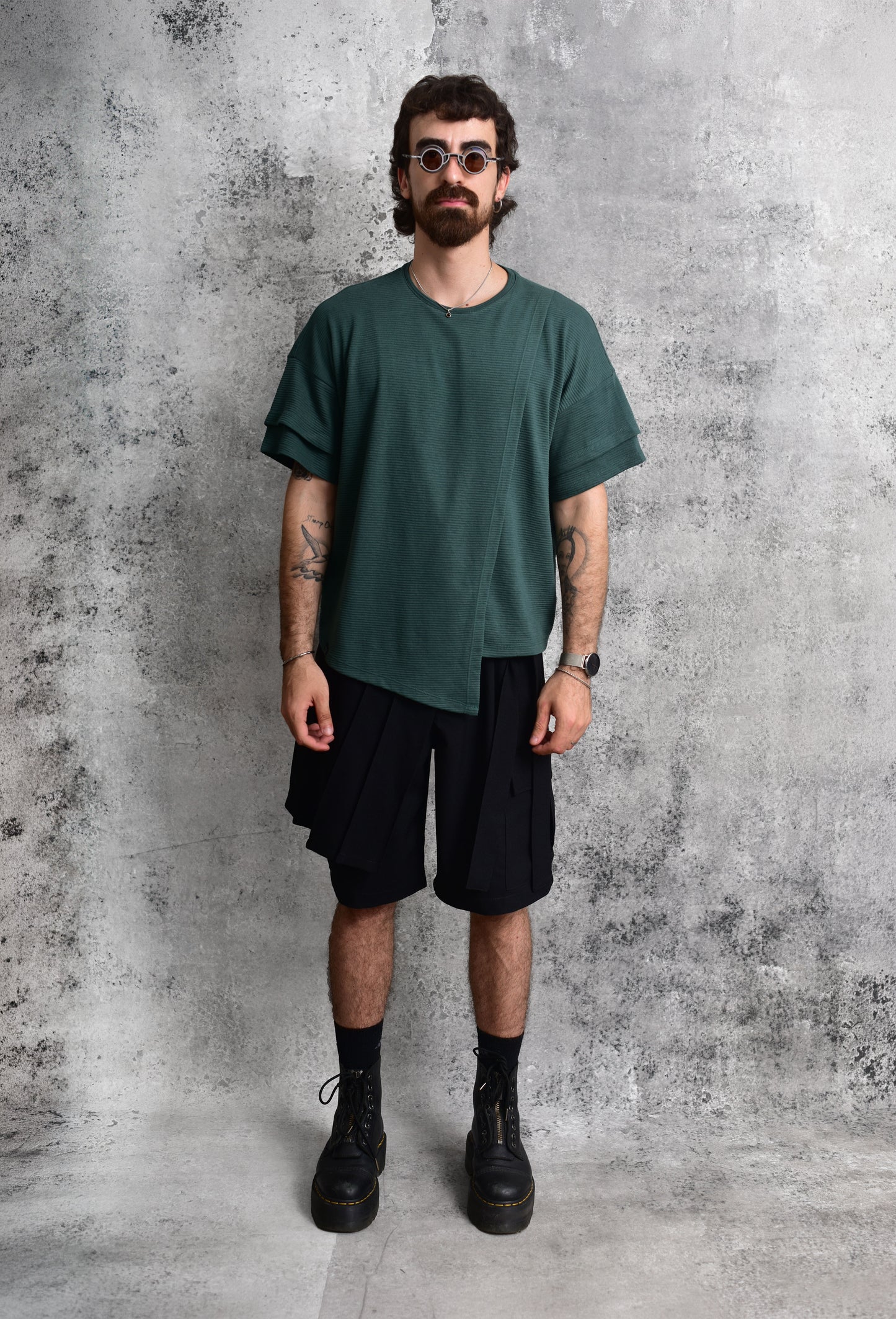 Camiseta oversize layering verde pino