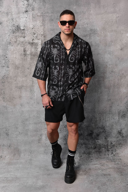 Camisa boxy fit escorpio wire black